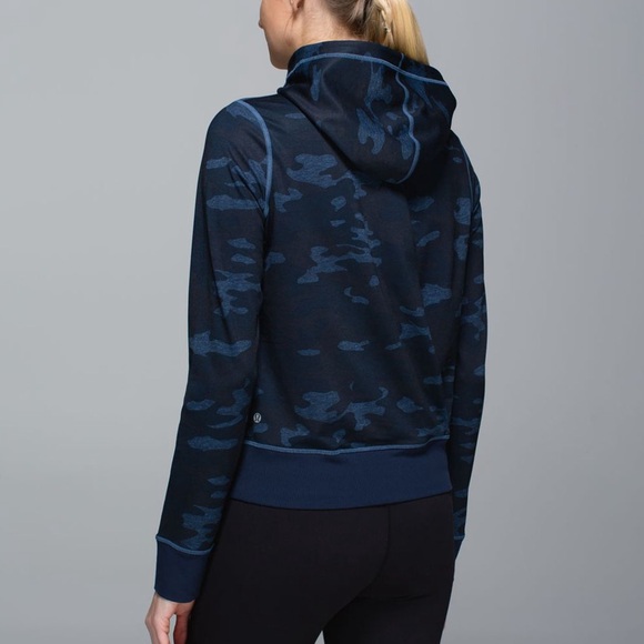 Lululemon Namaskar Hoodie - Picture 3 of 9